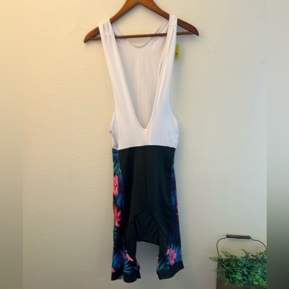 NWT Floral  V1 Bib padded biker shorts 4X - Picture 1 of 6